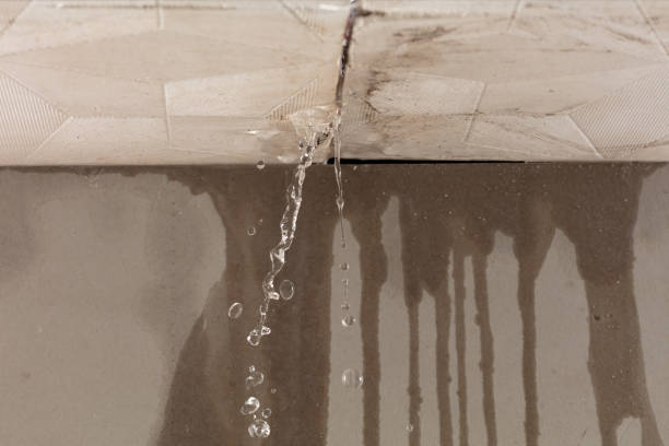 Professional Commercial Water Damage Restoration technician working in Leetsdale, PA